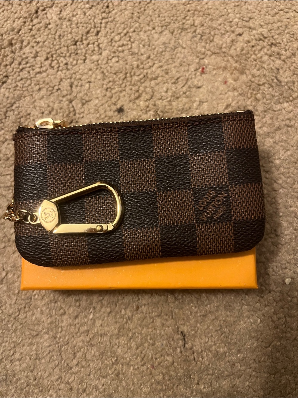 Louis Vuitton Damier Ebene Canvas Key Pouch in Brown and Dark Brown - Picture 4 of 4